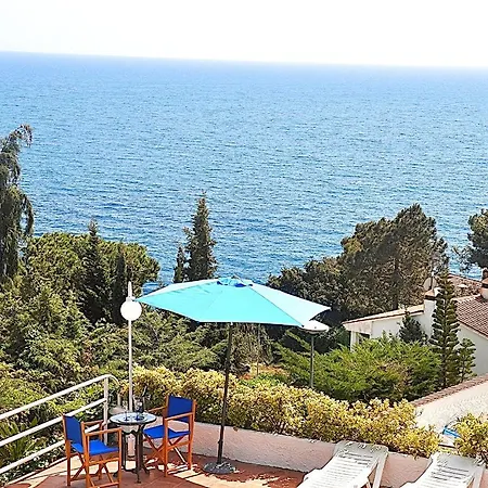 Cherry Holiday home *